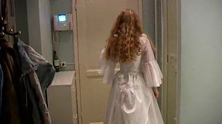 Мужчина заставил русскую телку сделать отсос