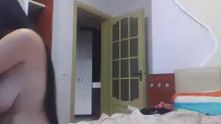 Баба с большими дойками ебется дома