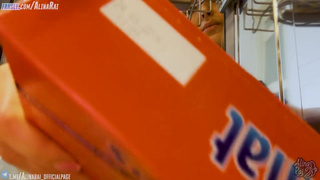 Чего пялишься? Помоги мамочке — и даже не думай болт доставать