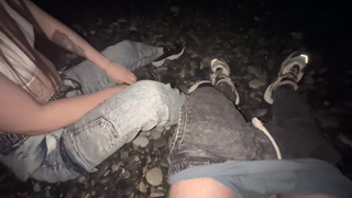 За деньги грудь показала.. А за ещё один платёж в рот возьмёшь?