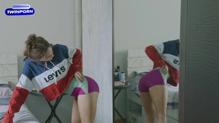 Жопка сочная, прям как у моей жены! Упс, так я с подругой и изменил