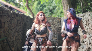 Эти красавицы засветят пиздой ?? Кликай и узнай, что за лор такой