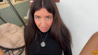 Думал, она тарелочница, а она реально в анал дала! Радует Калининград